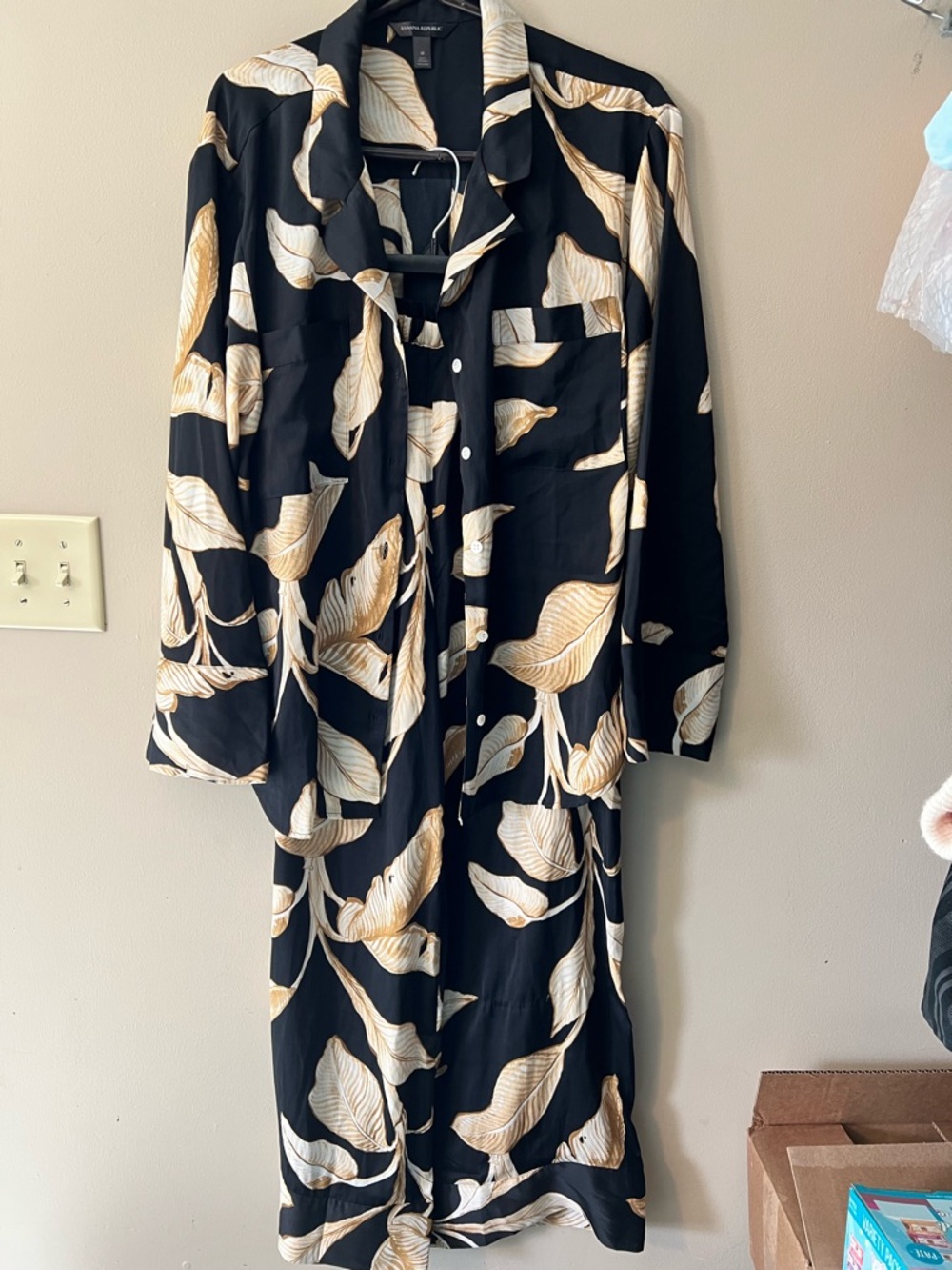 Banana Republic satin pajama set. Black base with gold and cream leaves. Size M